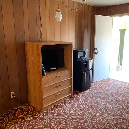 بيتي El Portal Motel المظهر الخارجي الصورة
