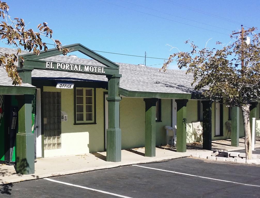 بيتي El Portal Motel المظهر الخارجي الصورة