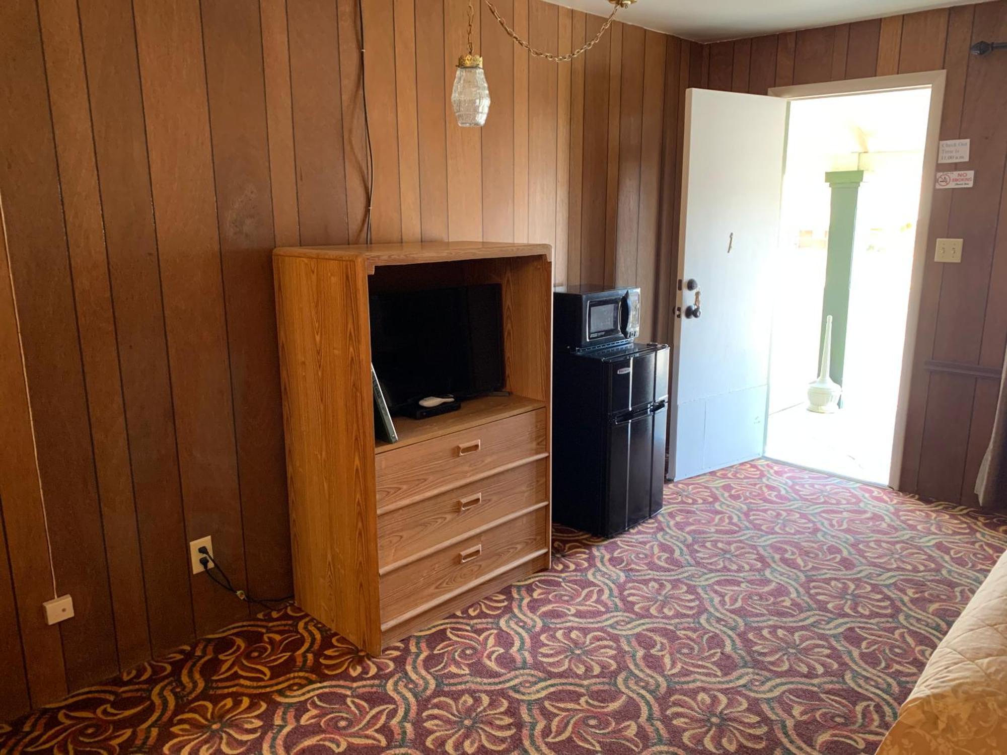 بيتي El Portal Motel المظهر الخارجي الصورة